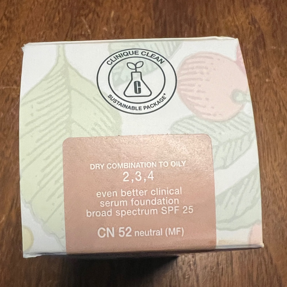 NWT Clinique Even Better Clinical Serum Foundation Broad Spectrum SPF 25 - Picture 10 of 11